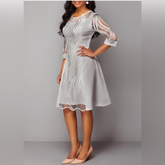 Modlily 3/4 Sleeve Light Grey Lace Panel Dress, size Large - Picture 5 of 12